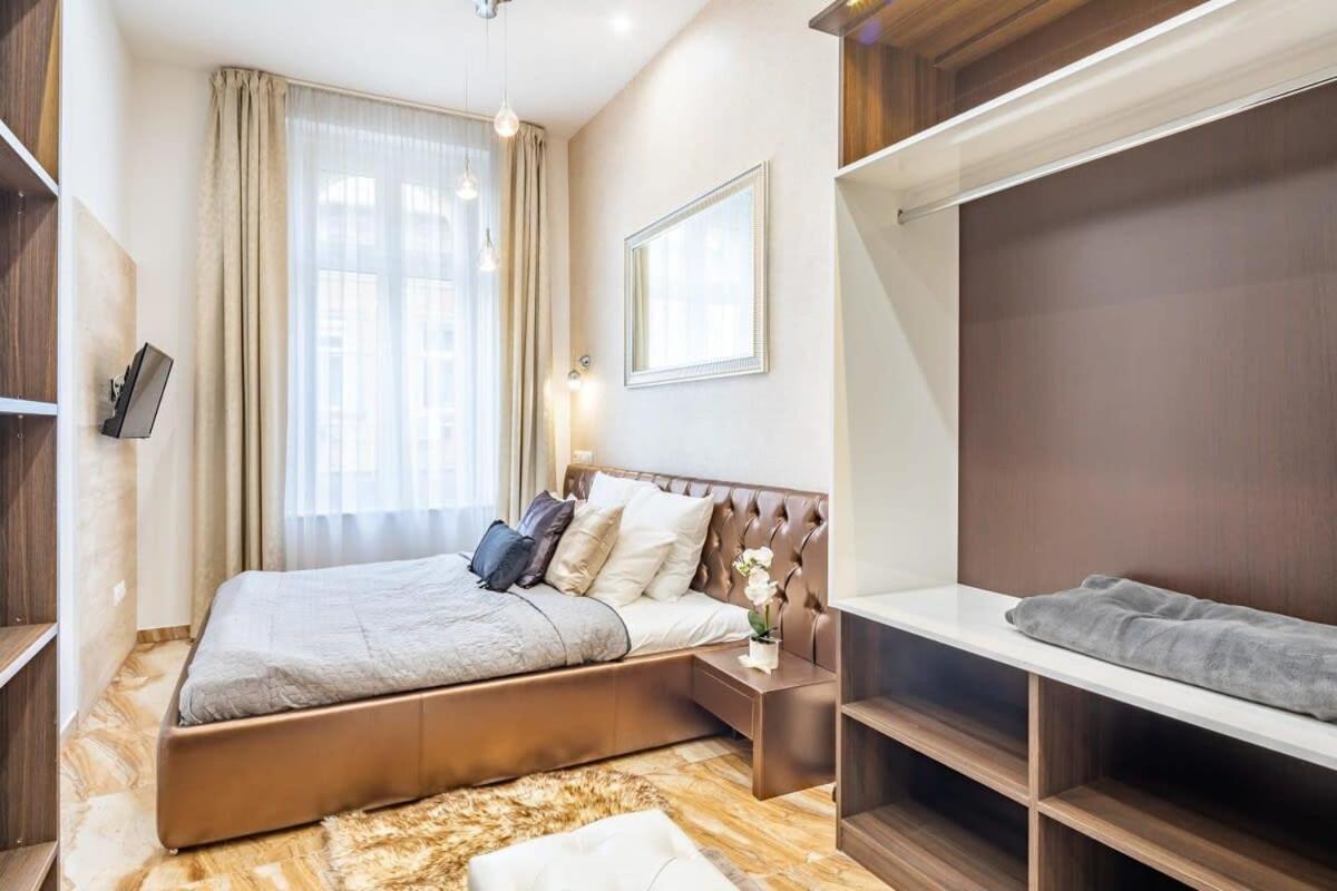 Splendid Perfectly Located Flat With Sauna Apartment Budapest Exterior photo